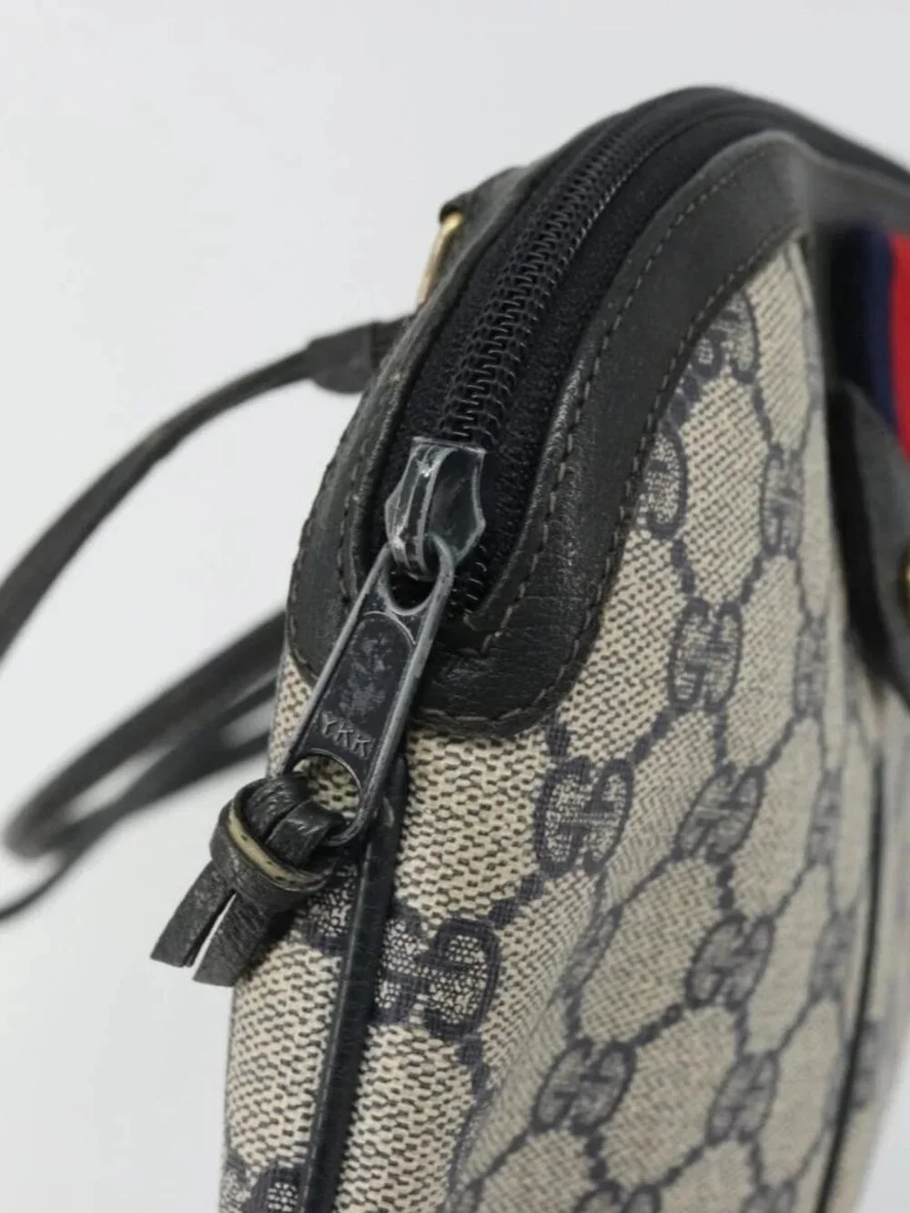 GUCCI GG Supreme Sherry Line Shoulder Bag PVC Navy Gold Auth 175532